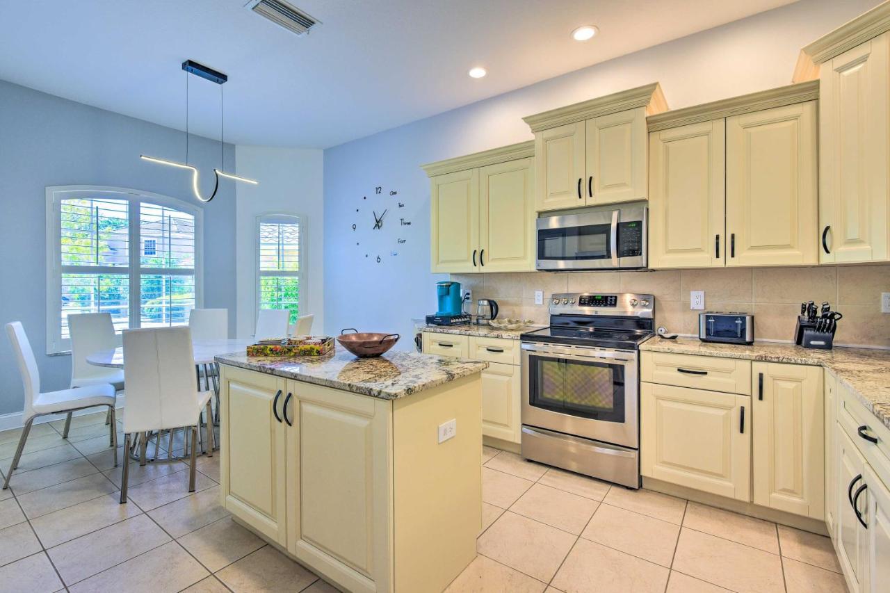 Sun-Soaked Sarasota Oasis With Pool And Hot Tub! Villa Екстериор снимка