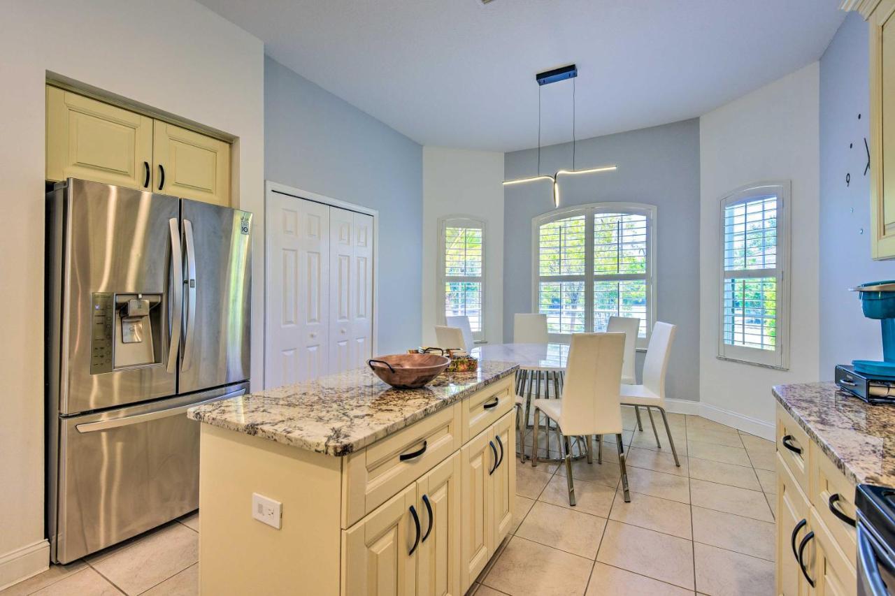 Sun-Soaked Sarasota Oasis With Pool And Hot Tub! Villa Екстериор снимка