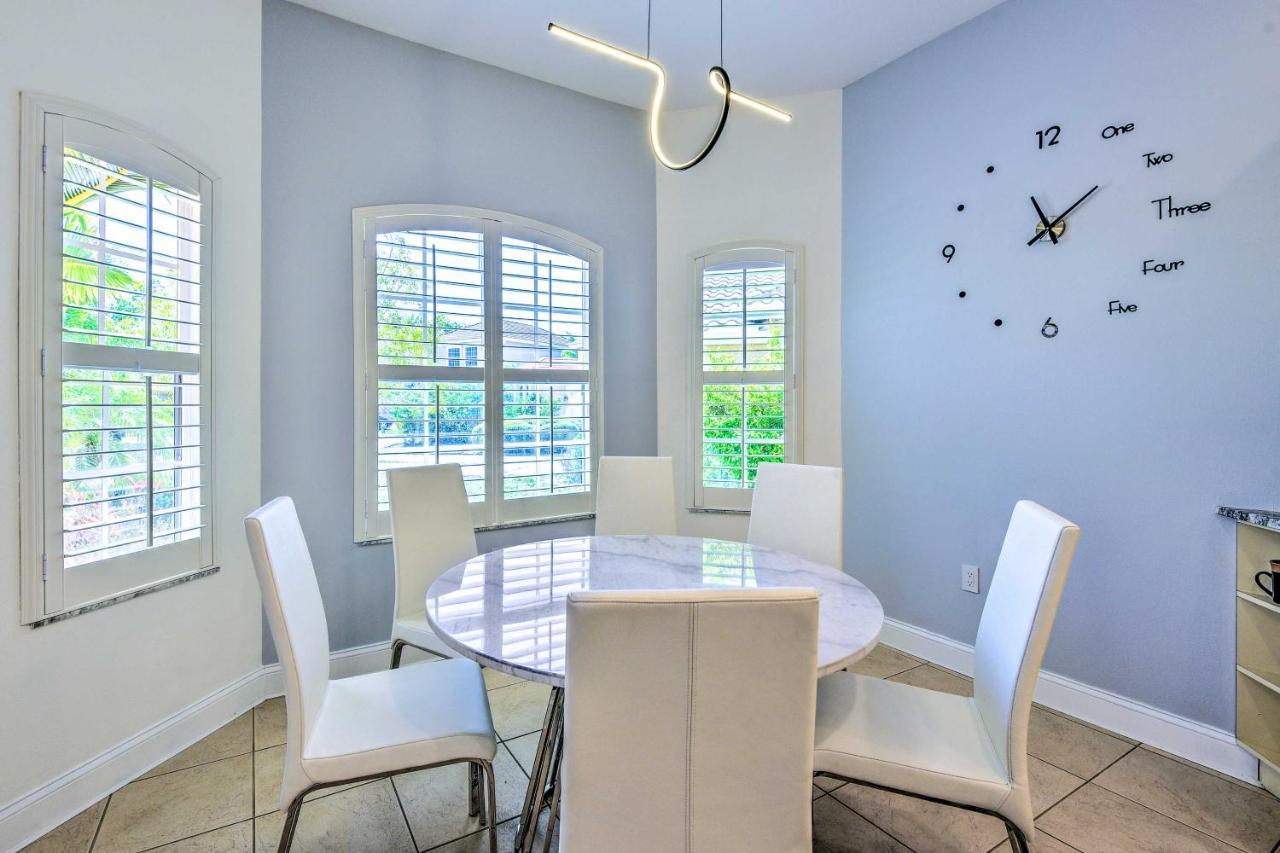 Sun-Soaked Sarasota Oasis With Pool And Hot Tub! Villa Екстериор снимка
